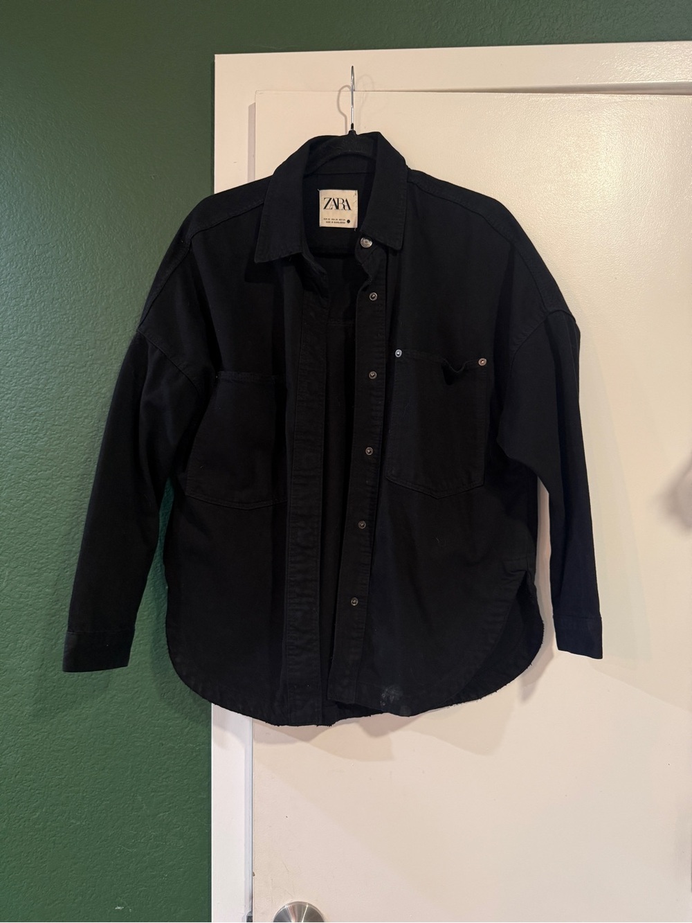 ZARA Black Button-Up Overshirt with Chest Pockets